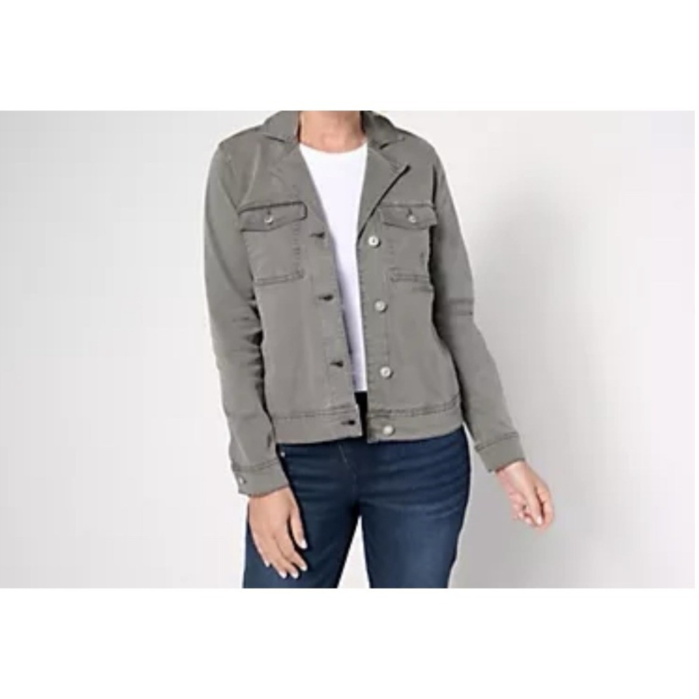 Denim & Co. Grey Wash Classic Denim Jacket With Pockets NEW
